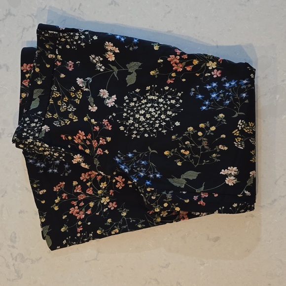 Jules & Leopold Pants - Jules & Leopold Black Floral Straight Leg Pants – Women’s Large